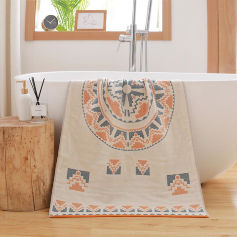 Tradition Classic Style Rosette Bath Towel,